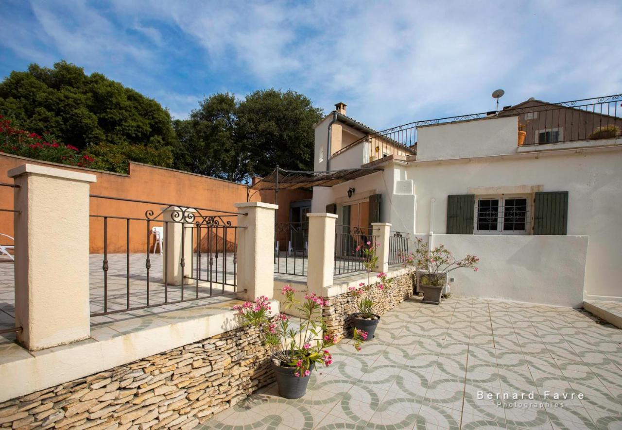 Villa Mas Saint Antoine à Bourg-Saint-Andéol Extérieur photo