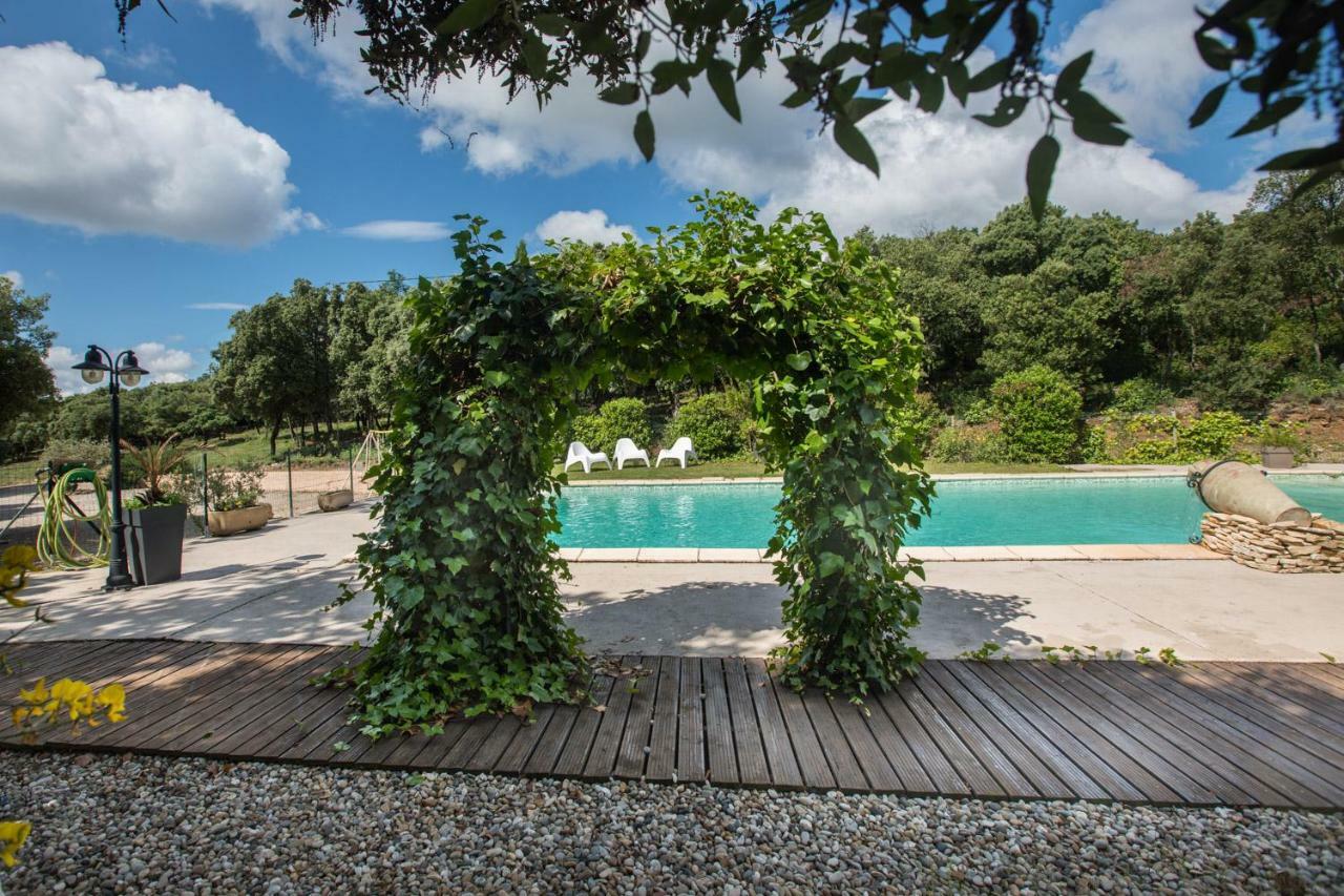 Villa Mas Saint Antoine à Bourg-Saint-Andéol Extérieur photo